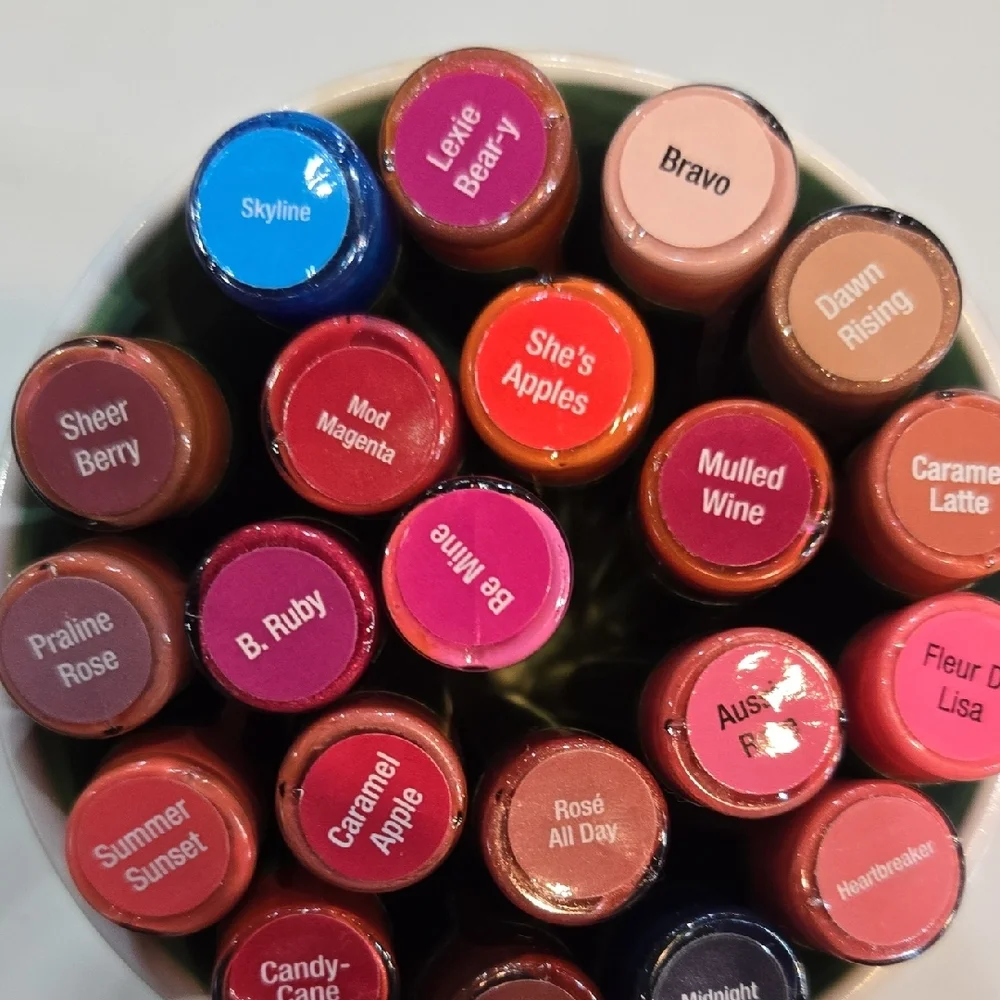 New Sealed LipSense several colors2 - Picture 3 of 3